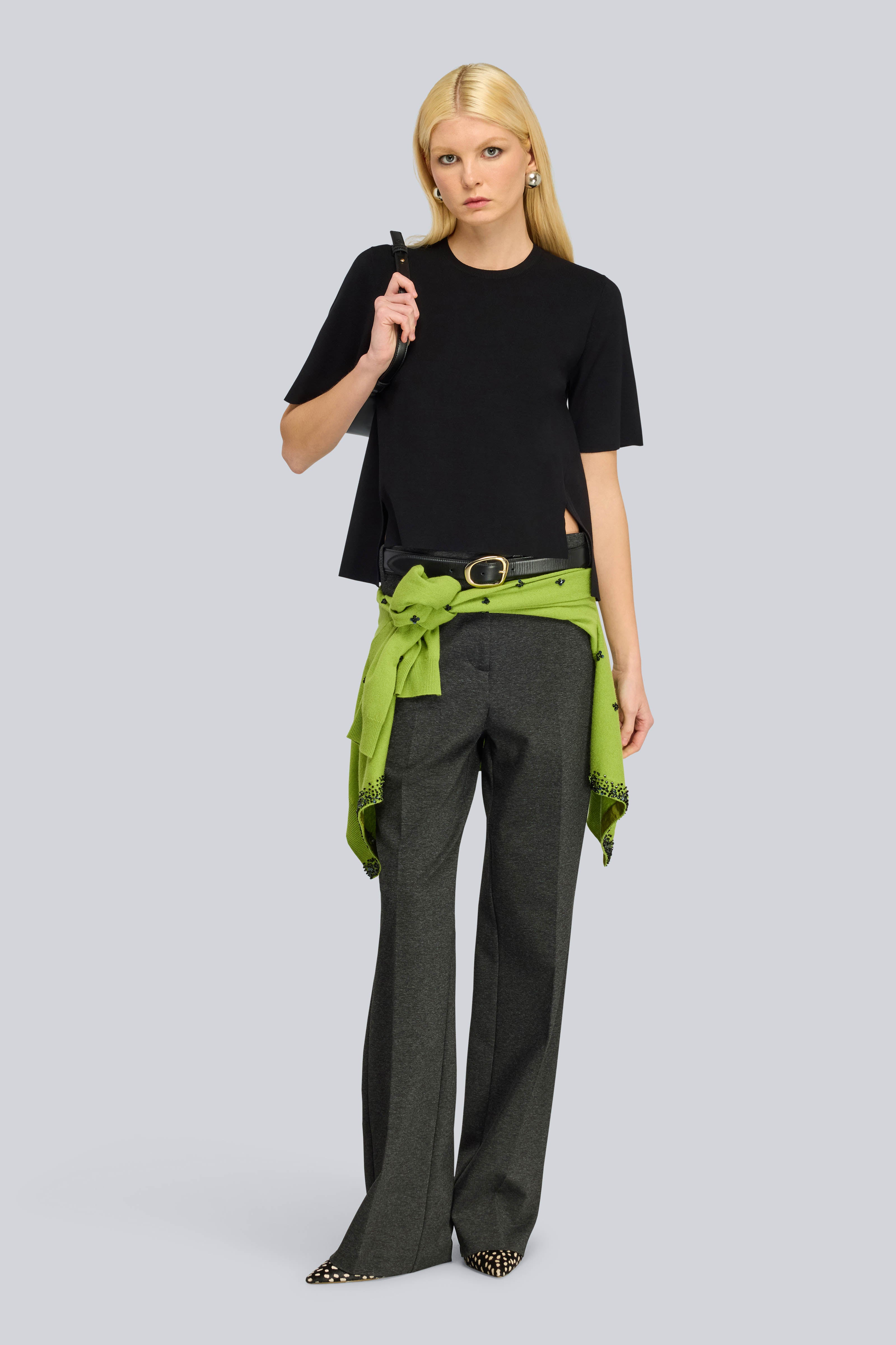 MAGLIA-KITTY-MANICHE-CORTE