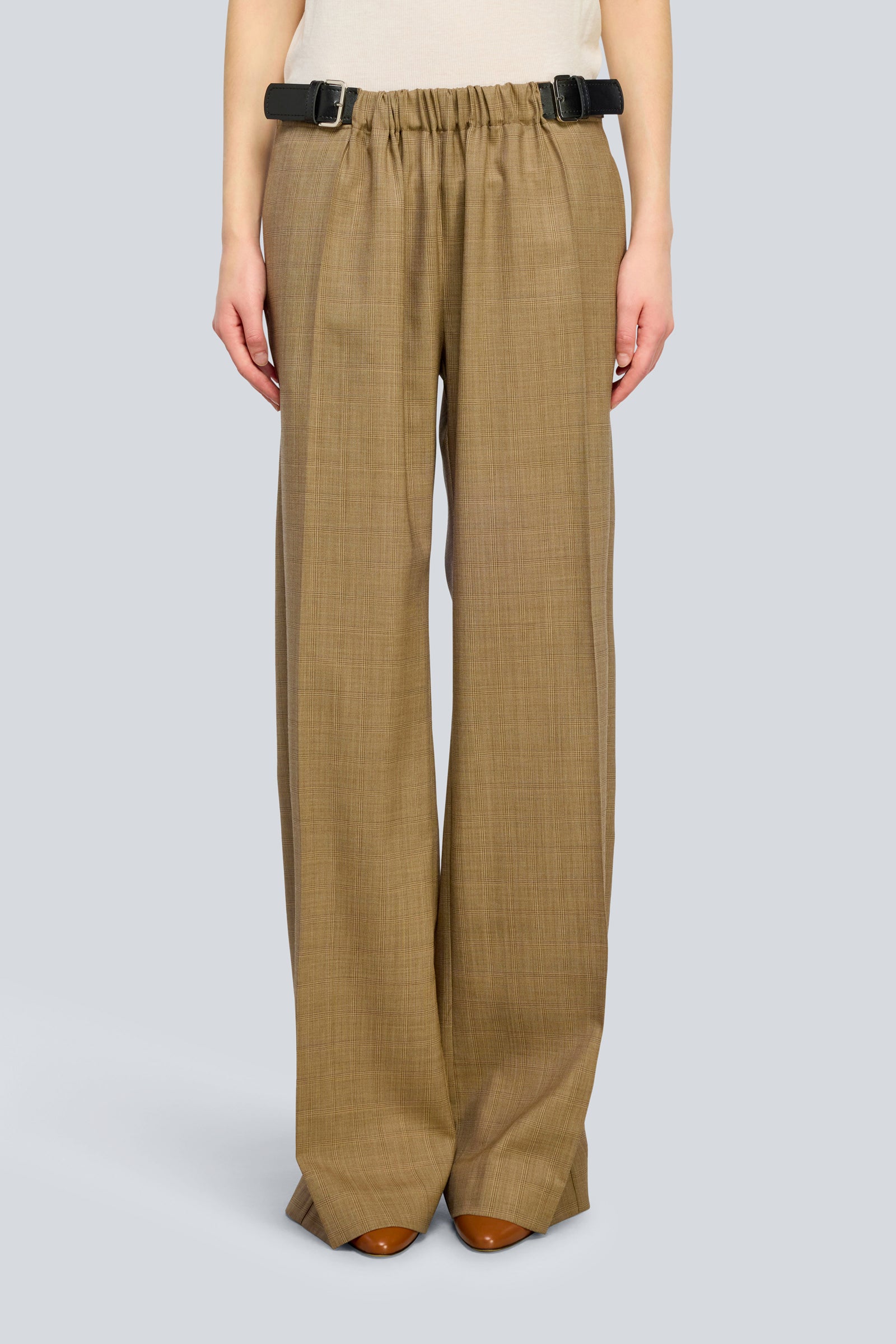 PANTALONE-DELIA